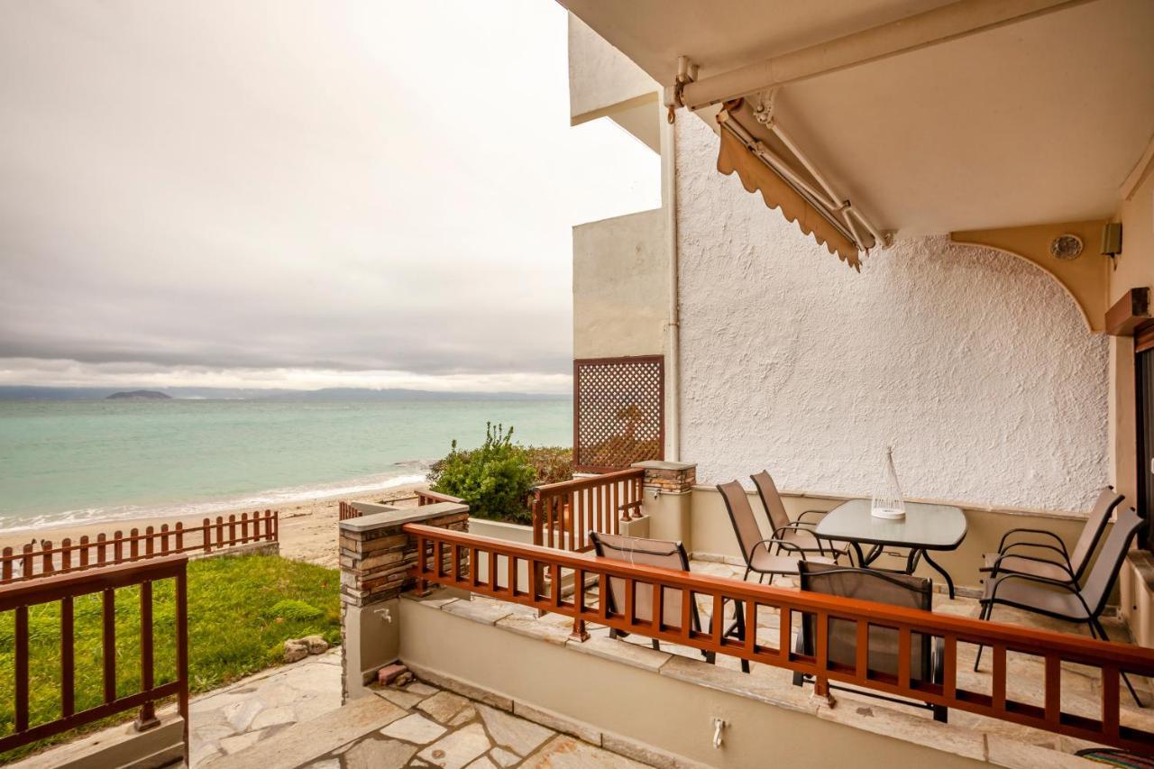 Rafaella Sea View Apartments 1 Пефкохори Екстериор снимка
